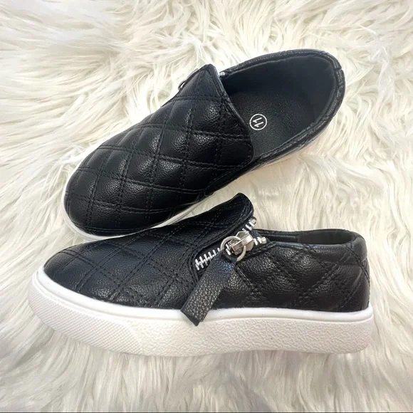 Black Quilted Slip On Shoes - Picture 1 of 4